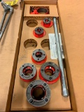 Ridgid Manual Pipe Threader, 1/2