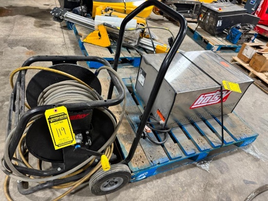Hotsy Pressure Washer, 3000 PSI, 60 Hz, 3 Phase, Model 1745HOTSYCWW, S/N 11066012 ($20 Loading fee