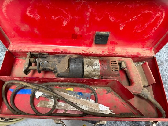 Milwaukee Electric Sawzall, S/N 774C390312584