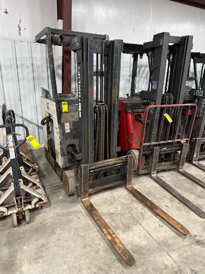Crown 3,200-LB. Capacity Forklift, Model RC3020-35, S/N 1A318330, 36 Volt Battery, 9,174 Truck