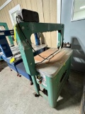Signode Strapping Machine, Single Phase, Model LBX-2000, S/N LBX1163 ($20 Loading fee will be added