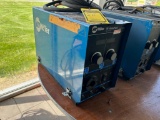 Miller XR-AlumaFeed Wire Feeder (Location: 2647 Morgan Ln., Hamilton, OH 45013) ($10 Loading fee