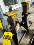 Pair of 10,000 LB. Jack Stands