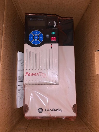 (NEW) Allen-Bradley Powerflex 525 AC Drive, 391-660 V In, 3-Phase, 7.5-HP Motor Rating