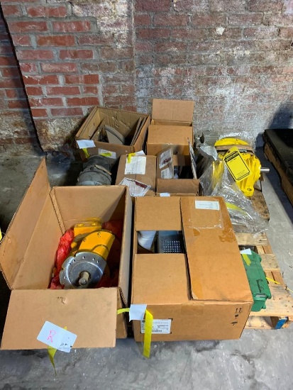 Pallet w/ Assorted Spare Parts; Motors, Gearbox, Servo Motors, Blower