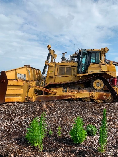 2013 Caterpillar D8R Crawler Dozer w/ 17'-8" Blade, 4406E Engine (Blown Engine)