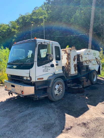 2007 Chevrolet T7500 Sweeper Truck, Automatic Transmission, Single Axle, 224,421 Miles, Vin#