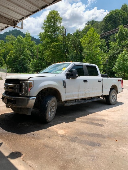 2019 Ford F-250 STX Pick-Up Truck, 6.2 L V-8 Engine, Automatic Transmission, 4 X 4, VIN#