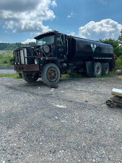 Mack 5000 4x4 Water Truck, T/A, VIN 2HTTGAET456858189, 160,796 Miles, Cummins N14 Engine, Eaton