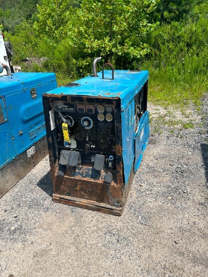 Miller Big Blue 500 D DC Welding Generator Diesel Engine (LAUREL BRANCH LOCATION; Coordinates: