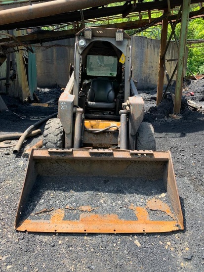 2008 Volvo MC60B Skid Steer Loader, Pin# VCEMC60BB807002300, Asset# 2127, w/ Fork Attachment (C3