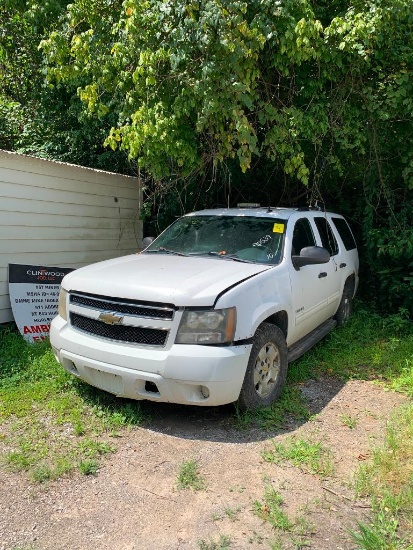 2010 Chevrolet Tahoe SUV, Vortec V-8 Engine, Automatic Transmission, 4 X 4, VIN# 1GNUKAE00AR248506,
