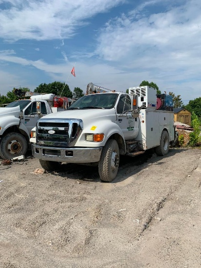 2006 Ford F-750 Super Duty Mechanics Truck, 7-Speed Manual Transmission, VIN# 3FRWF75S76V349087,