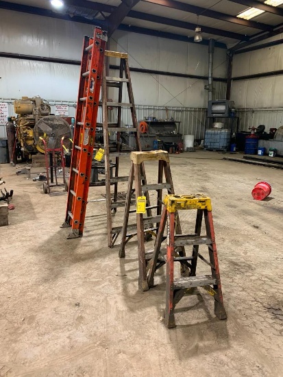 (5) Assorted Fiberglass Ladders (BIGGS OFFICE LOCATION - 23956 KY-194, Phyllis, KY 41554;