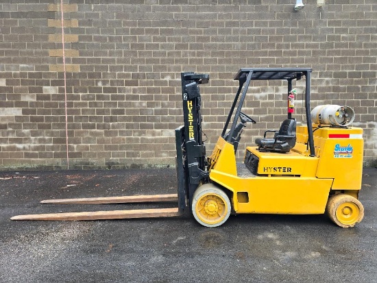 Hyster 12,000 Lb. Forklift, Model S120XL2S, sn D004D03528U, Sideshift, Monotrol Throttle, 162" Lift