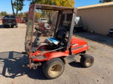 Kubota F3060 Golf Ball Collecting Tractor, Diesel, 4,114 Hours