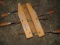 2 wooden clamps