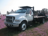 1999 Ford F-650 Wench Pole Truck with rolling tail Cummings 24v Diesel Odometer 64,377 6-Speed Front