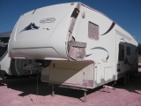 Bay Hauler 5th Wheel Trailer used for mud logging Look at photos VIN WYU31W2X614044889  LOCATION AND