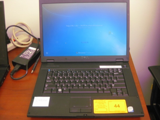 Dell Latitiude E5500 Laptop Computer