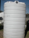 1,100 GALLON WATER STORAGE TANK TLV01100WH (H)