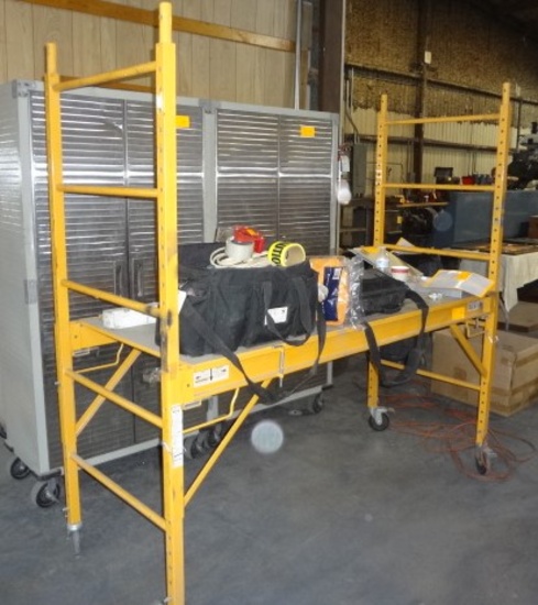 Dry Wall Scaffolding with Casters one section Contents not included