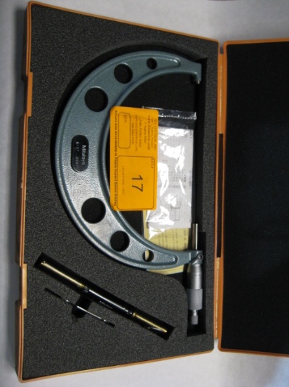 Mitutoyo 7-7" Micrometer and case