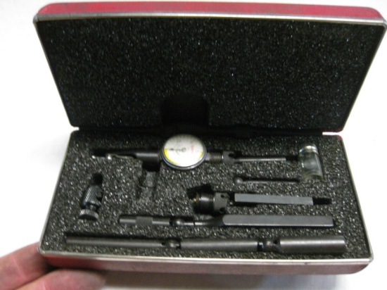 Starrett No. 711 Dial indicator Set