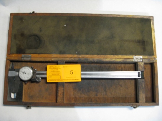 Mitutoyo Dial Caliper 0-12" with case