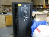Bighorn Digital Gun Safe 25 long gun with pistol and ammo door pockets we have the comb.