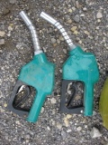 2 Gas handles