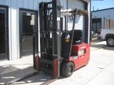 Raymond Electric Forklift Model 445-C30 Serial Number 455-12-10849 and Charger Hours 5133