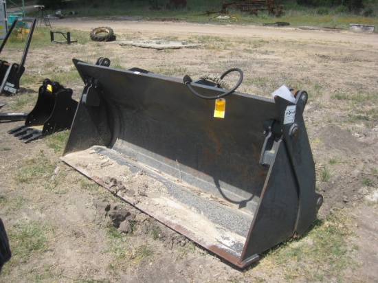 Bobcat Combo Bucket  1.25 yard 02700157