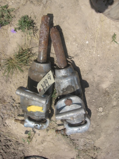 (2) C/P 1" Drive Pneumatic impacts one damaged