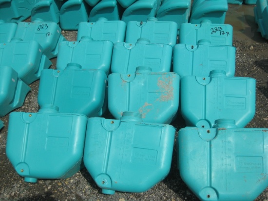 10 Gallon Spray Rig Tanks Condition Unknown