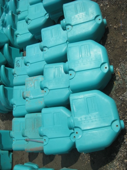 10 Gallon Spray Rig Tanks Condition Unknown