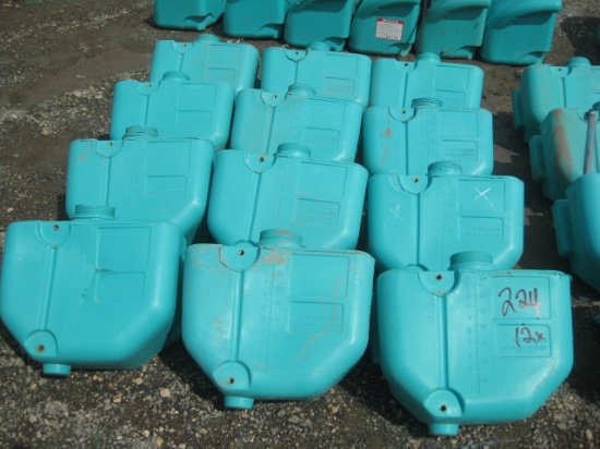 10 Gallon Spray Rig Tanks Condition Unknown