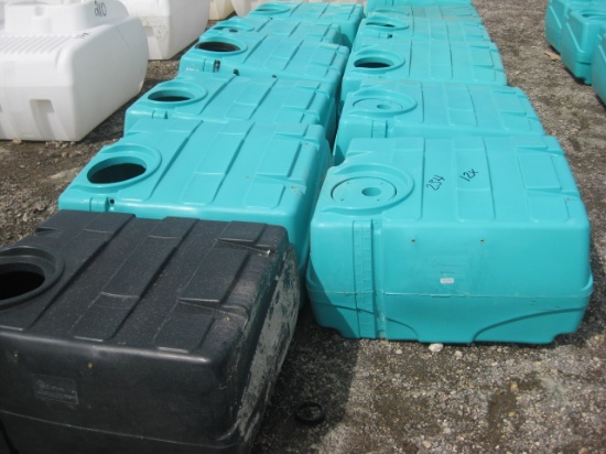 60 Gallon Spray Rig Tanks Green Balck Condition Unknown
