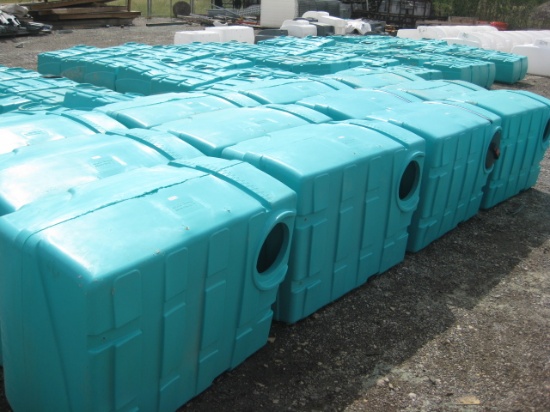 100 Gallon Spray Rig Tanks Condition Unknown