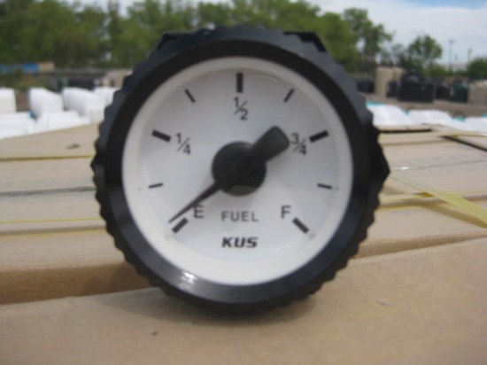 Boxes 9" Float Fuel Gages