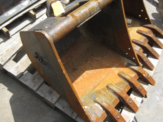 Mini Excavator 23" Bucket