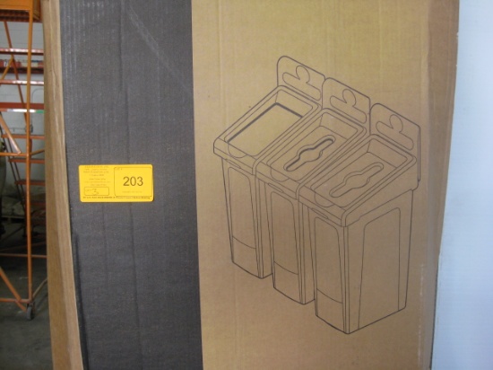 Rubbermaid Slim Jim Recycling Stations 3x$