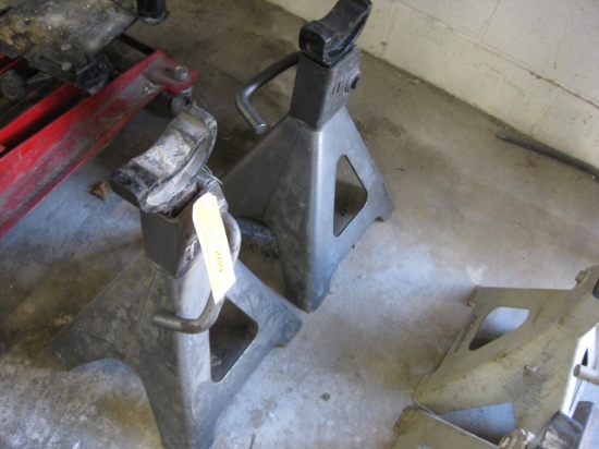 set Large Jack Stands
