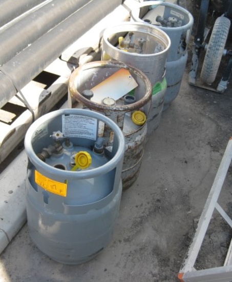 20 lb Forklift Tanks 1 Aluminum and 3 Steel