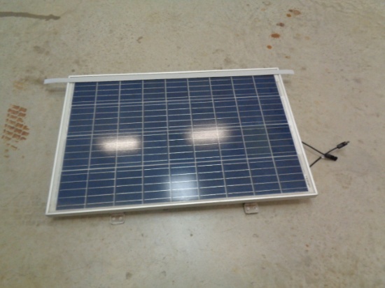 Go Power 100watt Solar Panel, 26" x 40"