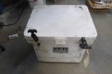 Yeti Roughneck Cooler