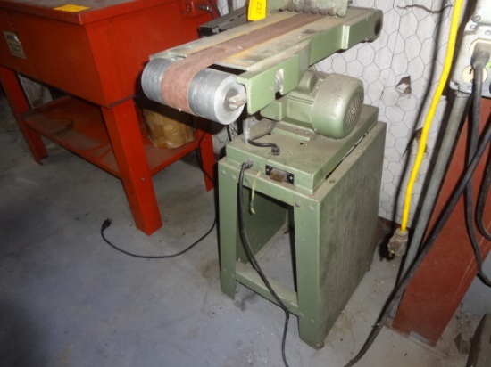 Central Machinery Sanding Station