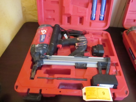 Power Hrak-IT Cordless Nailer