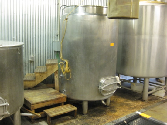 400 Gallon Mesh TUN Heated Stainless Steel Tank