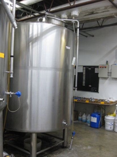620 Gallon 20 BBL Cold Liquor Tank Stainless Steel Jacketed